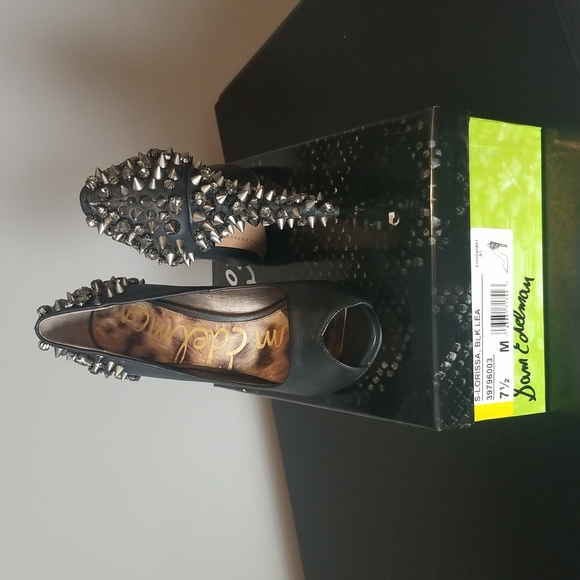 Sam Edelman leather 4" studded heels - Picture 4 of 5